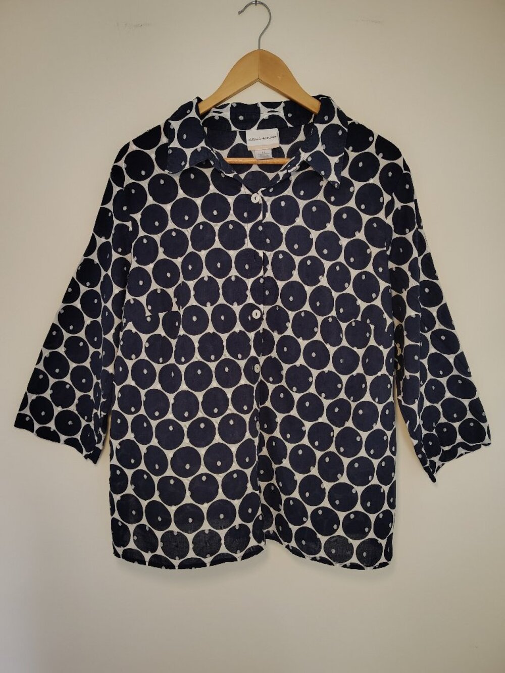 Alfred Dunner Women's 1X Navy & White Polka Dot Button-Up Blouse